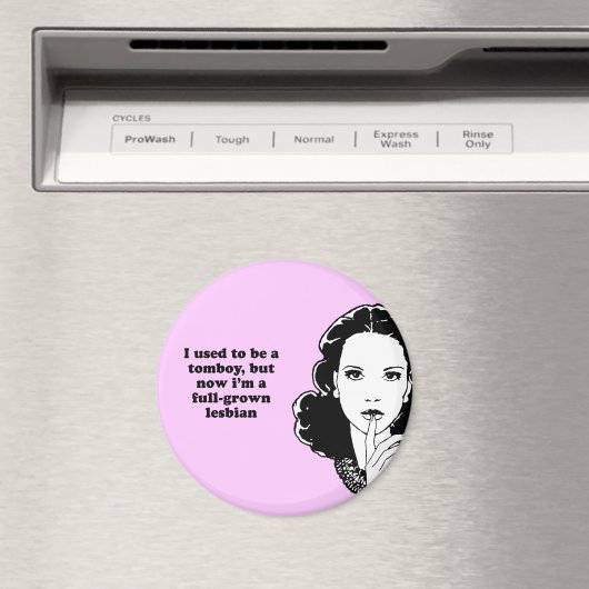 私は昔はおてんば娘だったが、今は完全に成長したレズだ マグネット (インサイチュ (食洗機))