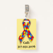 私は時々自閉症を持走っている- IDバッジママ呼び出し バッジ (正面クリップ)