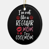 私は普通のママが嫌いでクールす セラミックオーナメント (左)