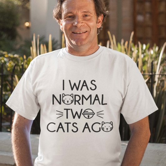 私は普通の2匹の猫だった Tシャツ