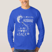 私は月と後ろに夫を愛している Tシャツ (正面)