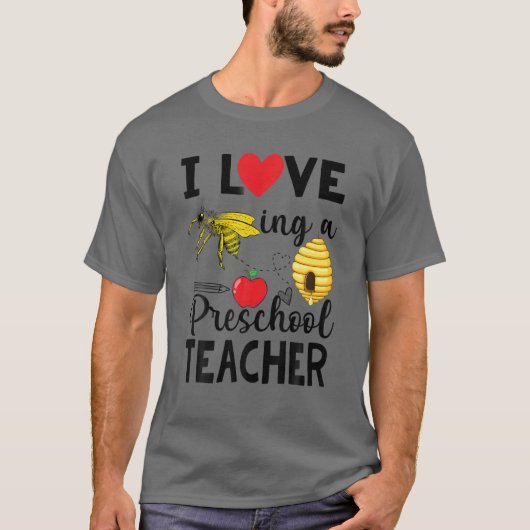 私は未就学の先生でおもしろいす Tシャツ (正面)