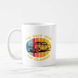私は歳ではない私はクラシック車パパレトロ誕生日 コーヒーマグカップ