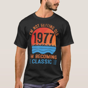私は歳を取得していない私はヴィンテージクラシック1 Tシャツ