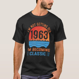 私は歳を取得していない私はヴィンテージクラシック1 Tシャツ