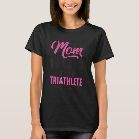 私は母で運動選手は何も怖くない Tシャツ (正面)