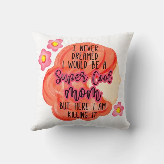 私は母になるとは夢にも思わなすごいクールい クッション (裏面)