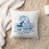 私は毎日インターネットでサーフィンをする クッション (ブランケット)