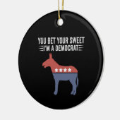 私は民主政治だと思っておもしろいる セラミックオーナメント (左)