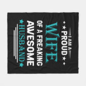 私は気の誇りを持った変わった夫の妻素晴らしだ フリースブランケット (正面(横))