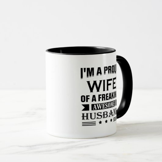 私は気の誇りを持った変わった夫の妻素晴らしだ マグカップ (正面右)
