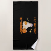 私は治療をトリートメントレトロおもしろいナース医師に入れる ビーチタオル (正面)