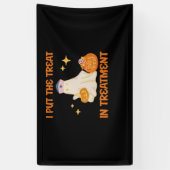 私は治療をトリートメントレトロおもしろいナース医師に入れる 横断幕 (縦)