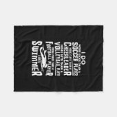 私は泳ぐ人スイミングプおもしろいール泳ぐ人ギフト フリースブランケット (正面(横))