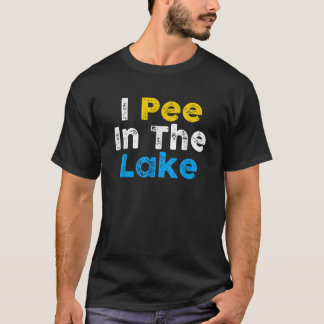 私は湖の夏のバカンスおもしろいボーティングSwで見る Tシャツ