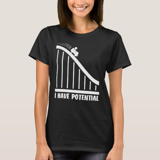 私は潜在的なエネルギーにあふれている怠惰ではない Tシャツ (正面)