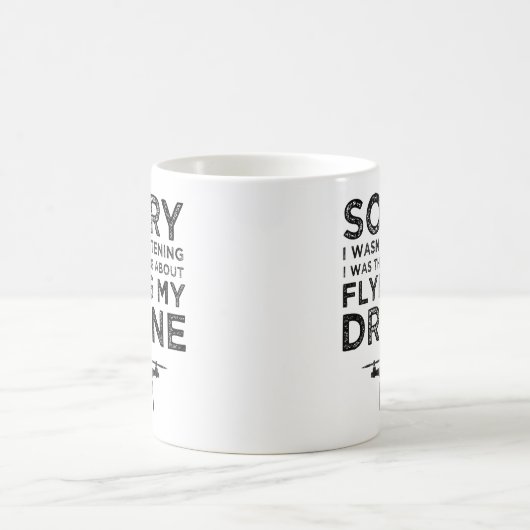 私は無人聞機考えるには気が飛んでいる付かない コーヒーマグカップ (中央)