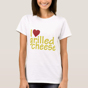 私は焼かれたチーズを愛します Tシャツ