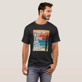 私は熱走とコーヒー鍛造の鍛造の鍛造鍛冶を行っている Tシャツ (正面フル)