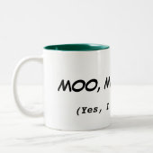 私は牛おもしろいな引用文のマグを話します ツートーンマグカップ (左)
