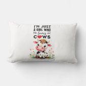私は牛が大好きな女の子にすぎない ランバークッション (正面)