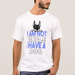 私は犬独身のを飼っていない Tシャツ
