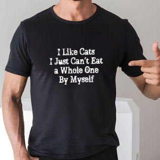 私は猫が好きで食べすと一人ではダメ Tシャツ