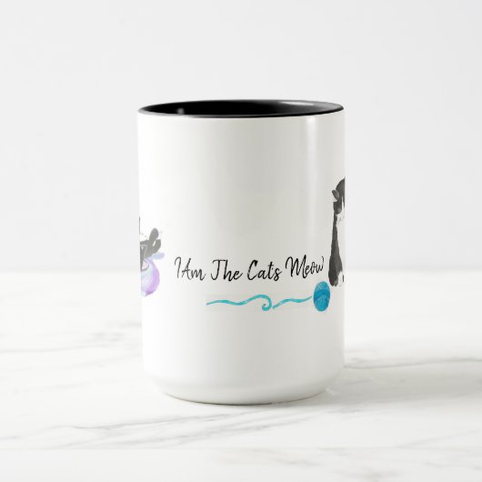 私は猫のニャーラップのまわりにマグカップ マグカップ (中央)