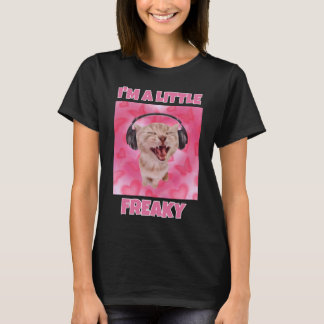 私は猫ミームの女だ Tシャツ