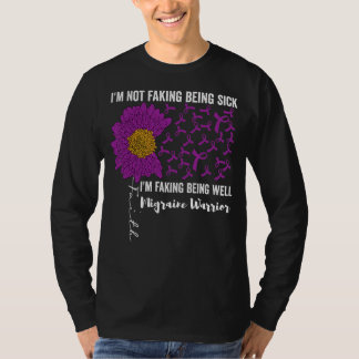私は病気を仮装していない私は健康を仮装している Tシャツ