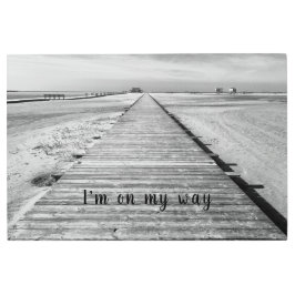 私は白黒のビーチへ行く メタルプリント