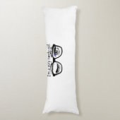 私は目の影を追う非常に神経質な女の子だ ボディピロー (正面縦)