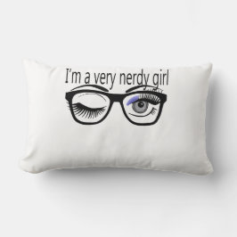 私は目の影を追う非常に神経質な女の子だ ランバークッション