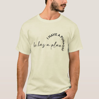 私は目的を持っている 彼は計画を持っている メンズ クリスチャン Tシャツ