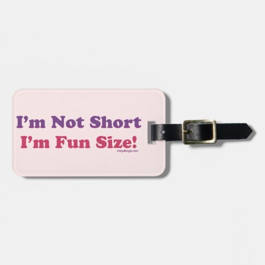 私は短くないです、私ですおもしろいのサイズ! ラゲッジタグ (正面横)