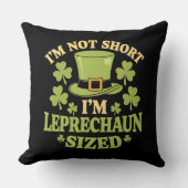 私は短くはない私はレプレショーンサイズのセントパトリックの クッション (正面)