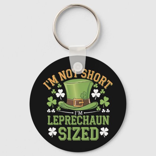 私は短くはない私はSt patricksのためのレプラチョーンサイズ キーホルダー (正面)