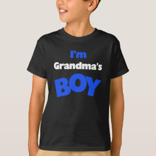 私は祖母の男の子です Tシャツ