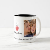 私は祖母2の写真のカスタマイズ可能なマグを愛します ツートーンマグカップ (正面右)