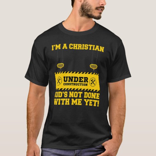 私は神の行われぬ建築の下でクリスチャンだ Tシャツ (正面)