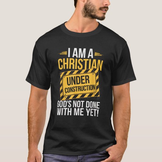 私は神の行われぬ建築の下でクリスチャンである Tシャツ (正面)