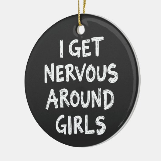 私は神経質な女のまわりにの子のおもしろいことわざ引用文 セラミックオーナメント (左)