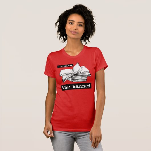 私は禁止された本を持っている Tシャツ (正面フル)