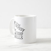私は私がリーダーシップの技術を有する高飛車ではない|才ではないです マグカップ (正面左)