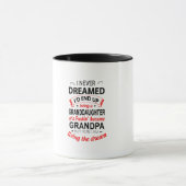 私は私が孫娘になるとは夢にも思わなかった マグカップ (中央)