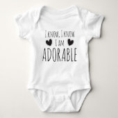 私は私が愛らしい知っている ベビーボディスーツ (正面)