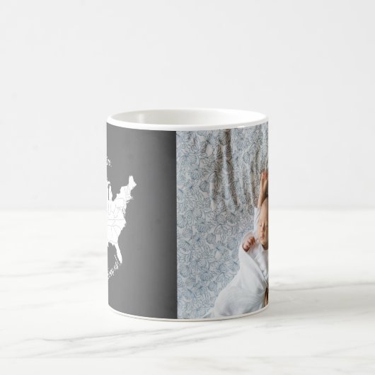 私は私たちの間の何マイルもの距離を超えてあなたを愛している コーヒーマグカップ (中央)