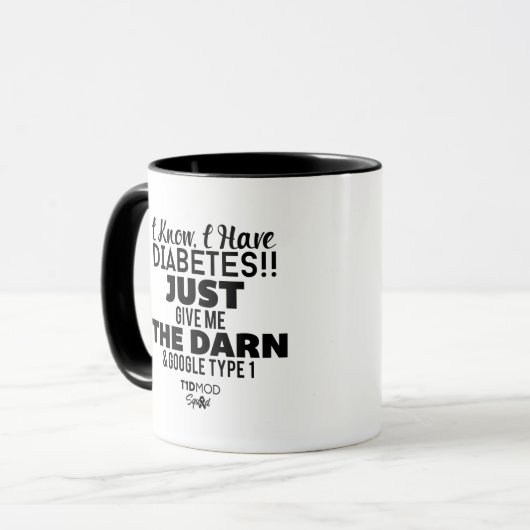 私は私に糖尿病黒く白いタイポグラフィのマグがあることを知っています マグカップ (正面左)
