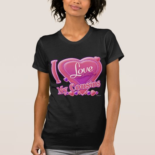 私は私のいとこピンク/紫が大好き – ハート Tシャツ (正面)