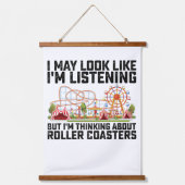 私は私のように見える聞かもしれないが、私は考えるaboだ 吊り下げ型タペストリー (正面)